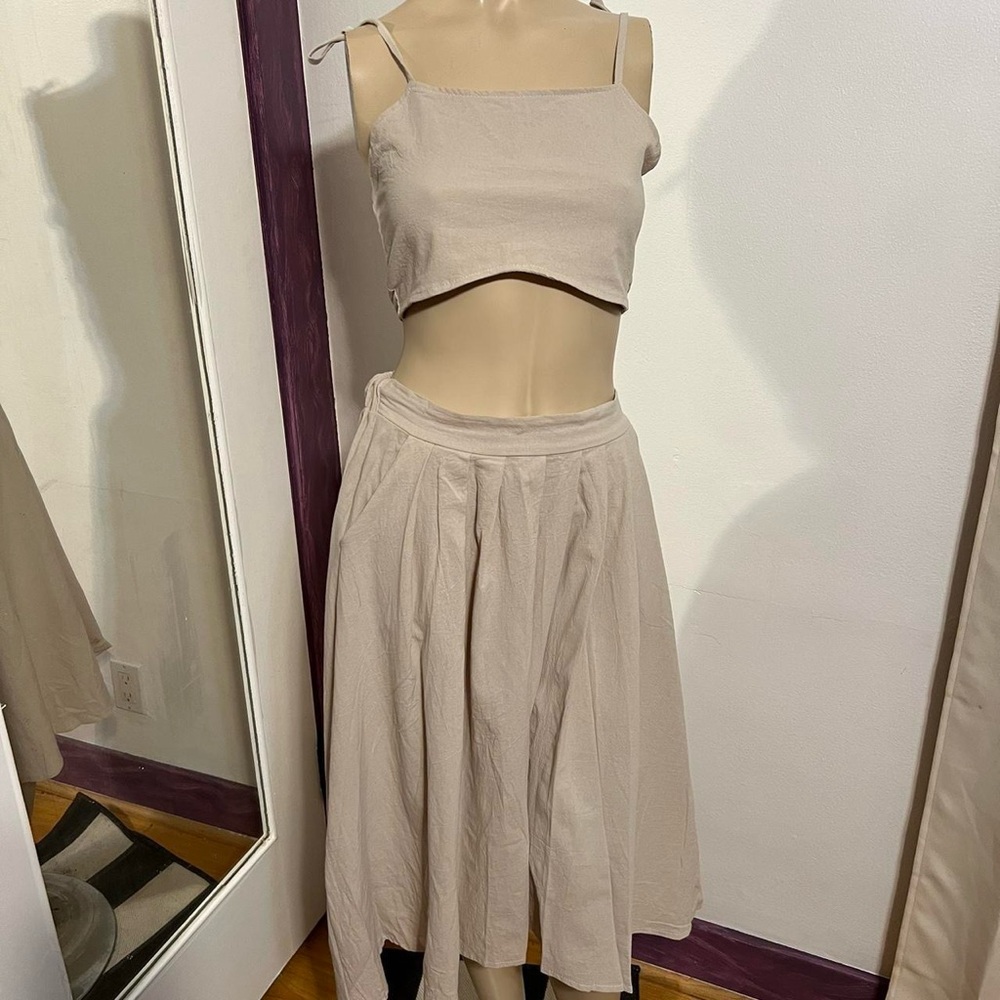 Elegant Cream Skirt Set